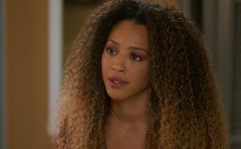 Sheron Menezzes é eleita a Mulher Mais Sexy do Mundo